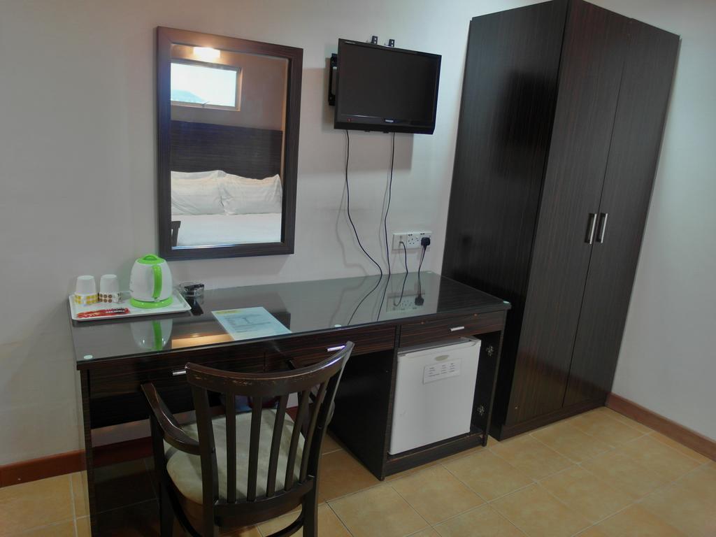New City Hotel Kajang Extérieur photo