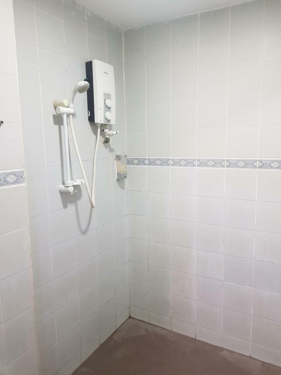 New City Hotel Kajang Extérieur photo