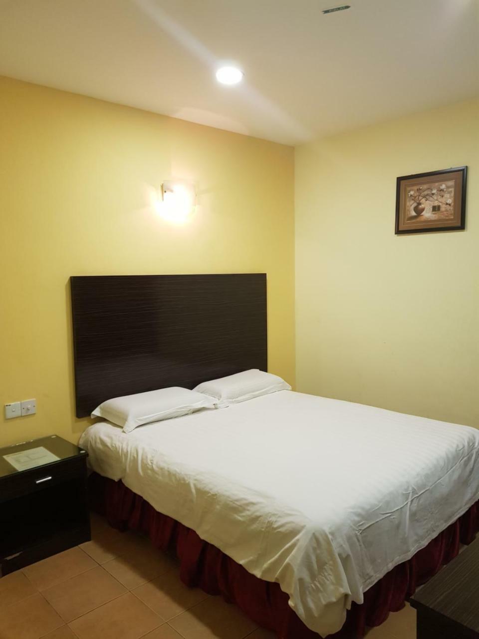 New City Hotel Kajang Extérieur photo