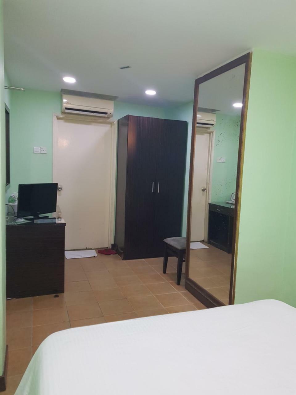 New City Hotel Kajang Extérieur photo