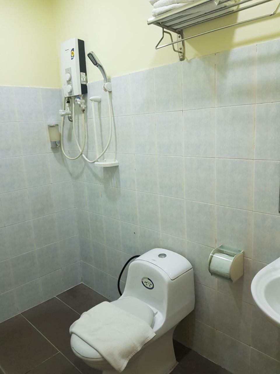 New City Hotel Kajang Extérieur photo